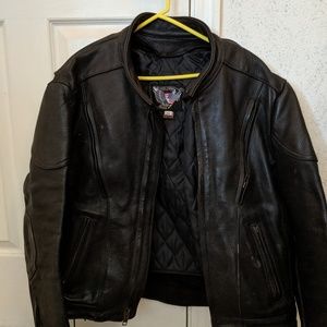 Heavy weight motorcycle leather jacket with liner